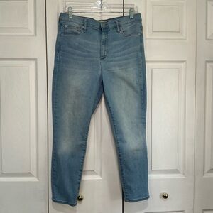 🌷 Gap True Skinny Super Skinny High Rise Crop - 12